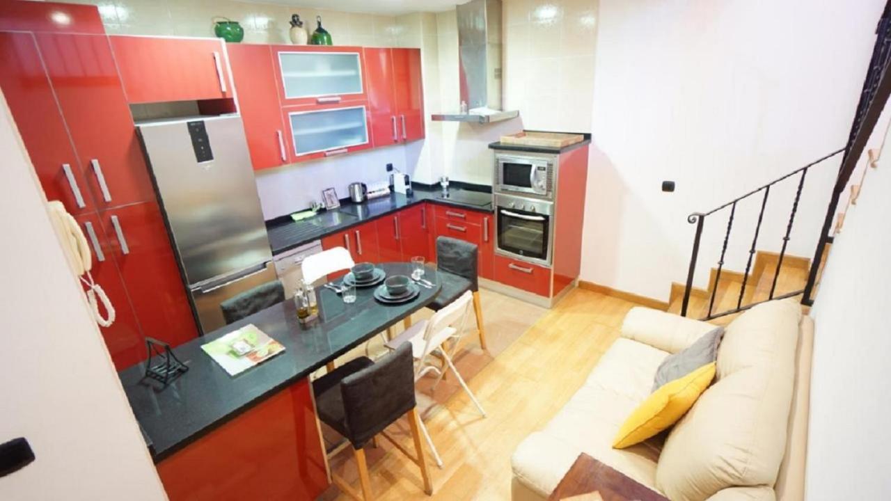 Duplex Puerta Carmona - Kainga Homes Σεβίλλη Εξωτερικό φωτογραφία